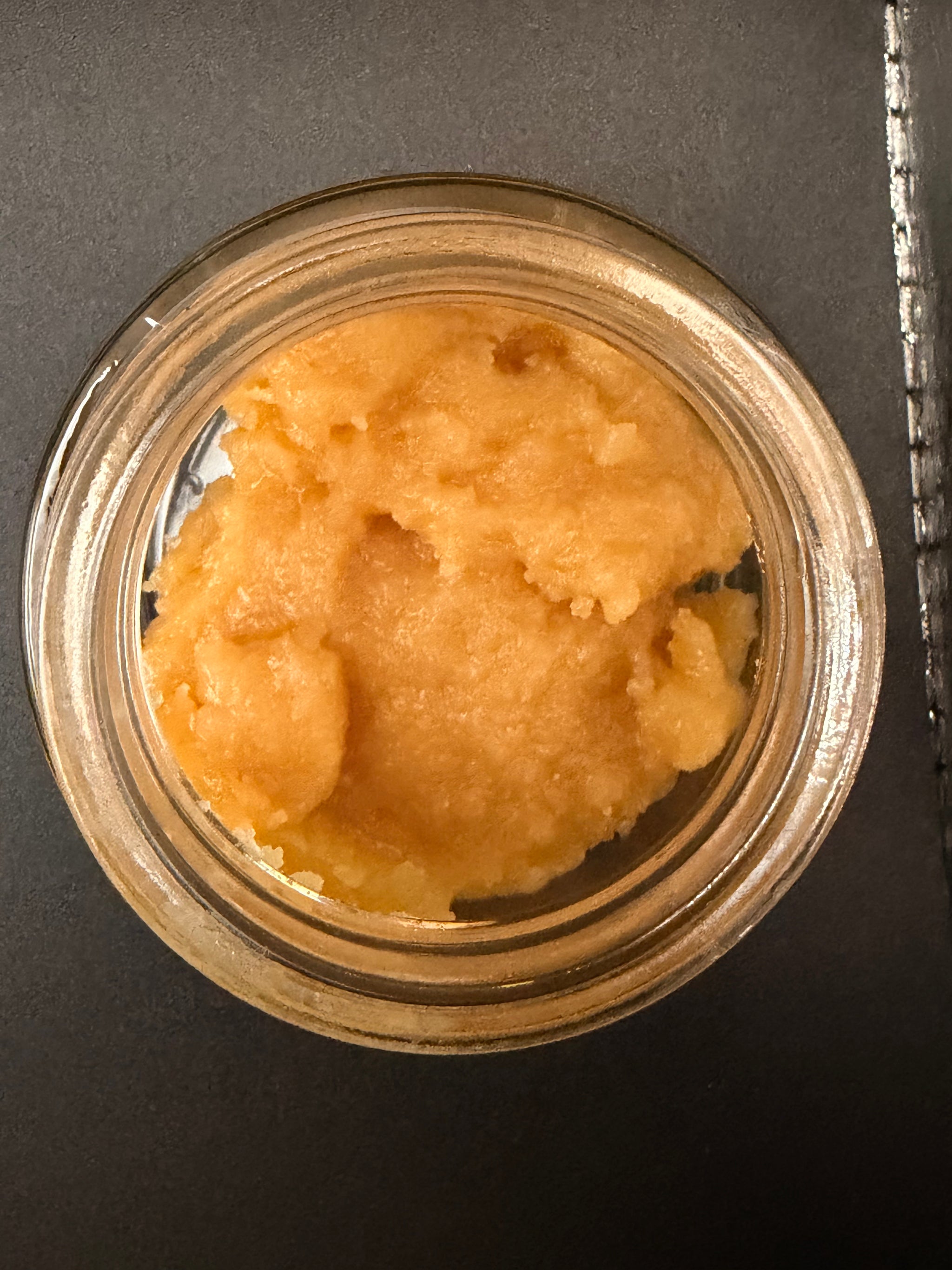 Apple Tarts THCA Cured Resin in a 1g jar